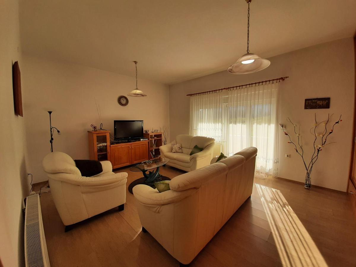 Apartment Gorska Vila Ogulin Bagian luar foto